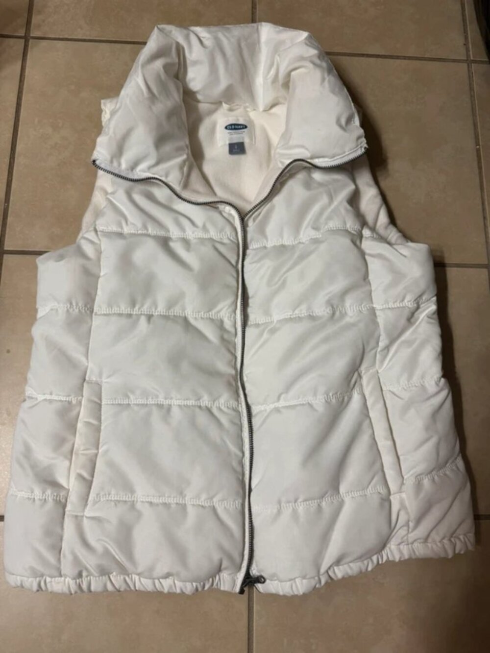 Gap vest